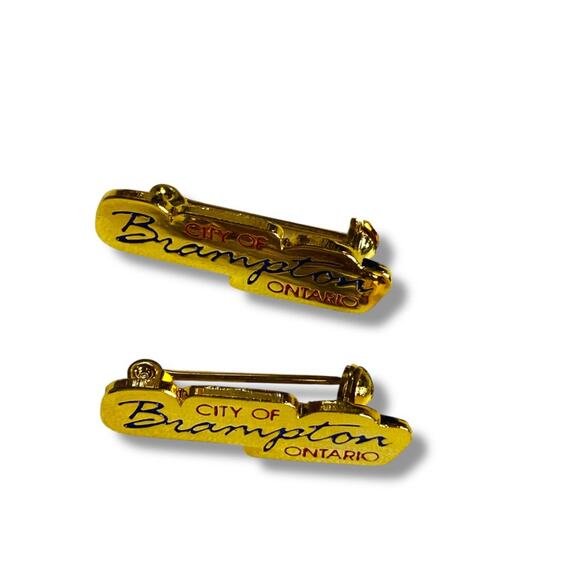 City of Brampton Ontario Goldtone 1" Lapel Pins Set of 2 - Picture 5 of 5